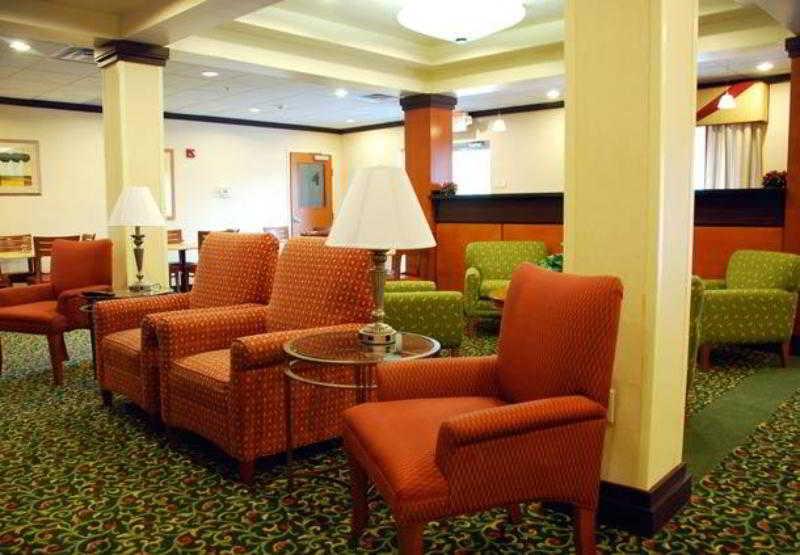Fairfield & By Marriott Stewart Hotel Hinesville
