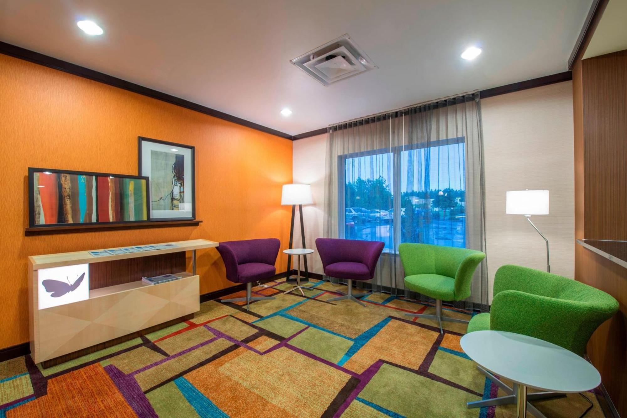 Fairfield & By Marriott Stewart Hinesville