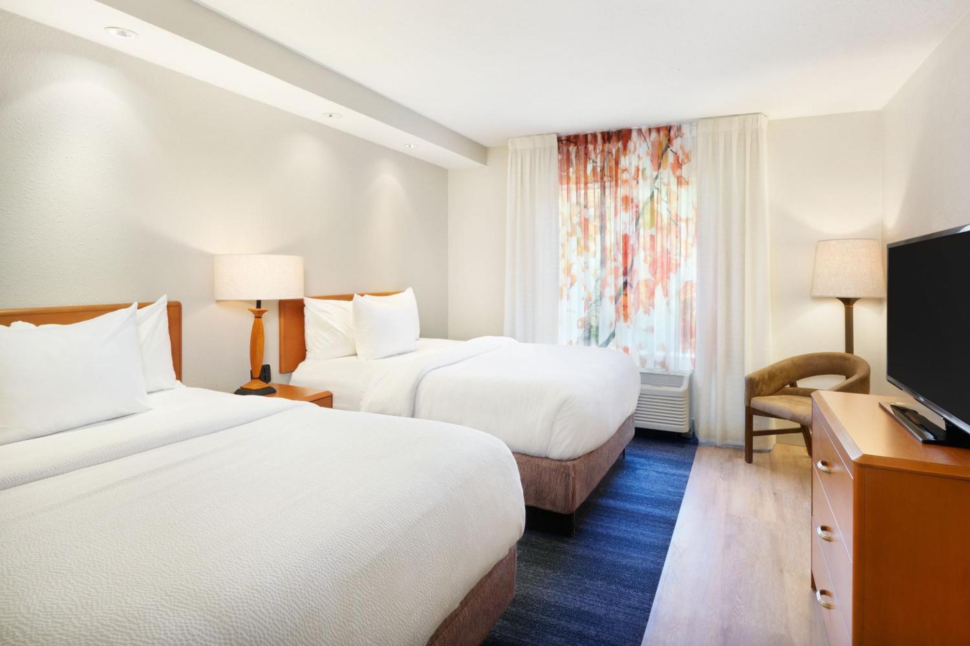 Hotel Fairfield & By Marriott Stewart Hinesville