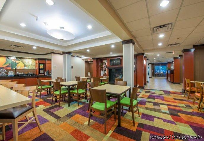 Fairfield & By Marriott Stewart 3*
